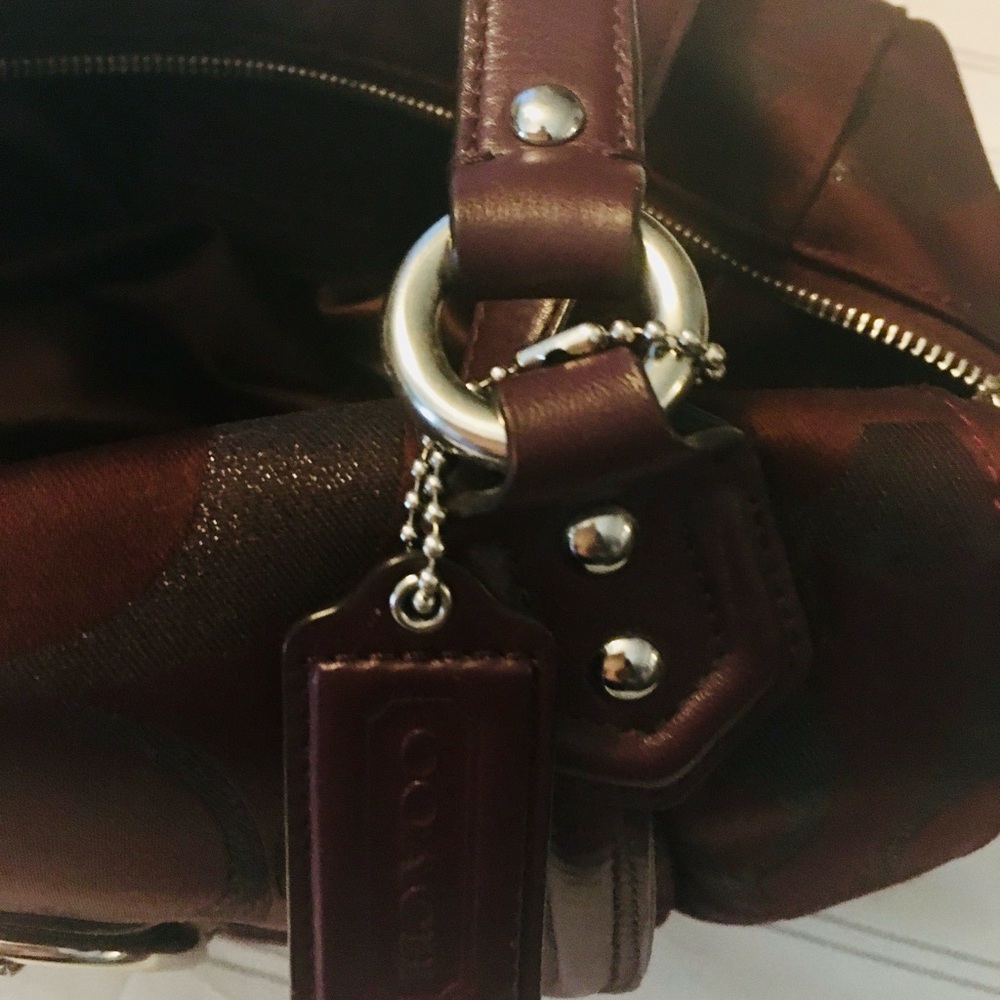 Coach Campbell Signature Metallic Belle Carryall Bag - Bordeaux - Picture 5 of 15